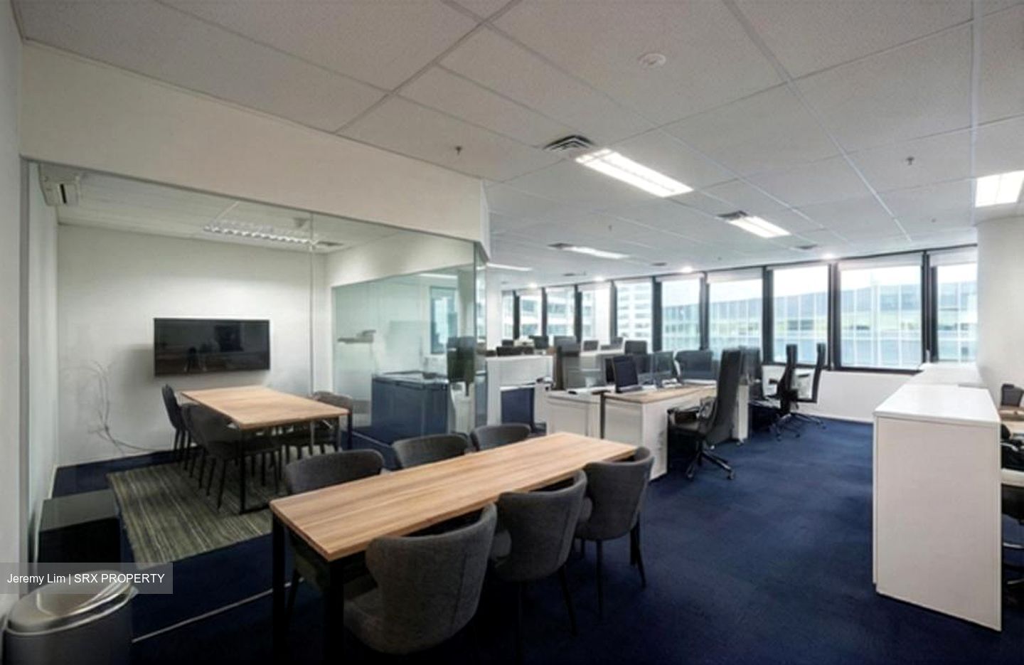 Hsbc Building (D1), Office #521037061